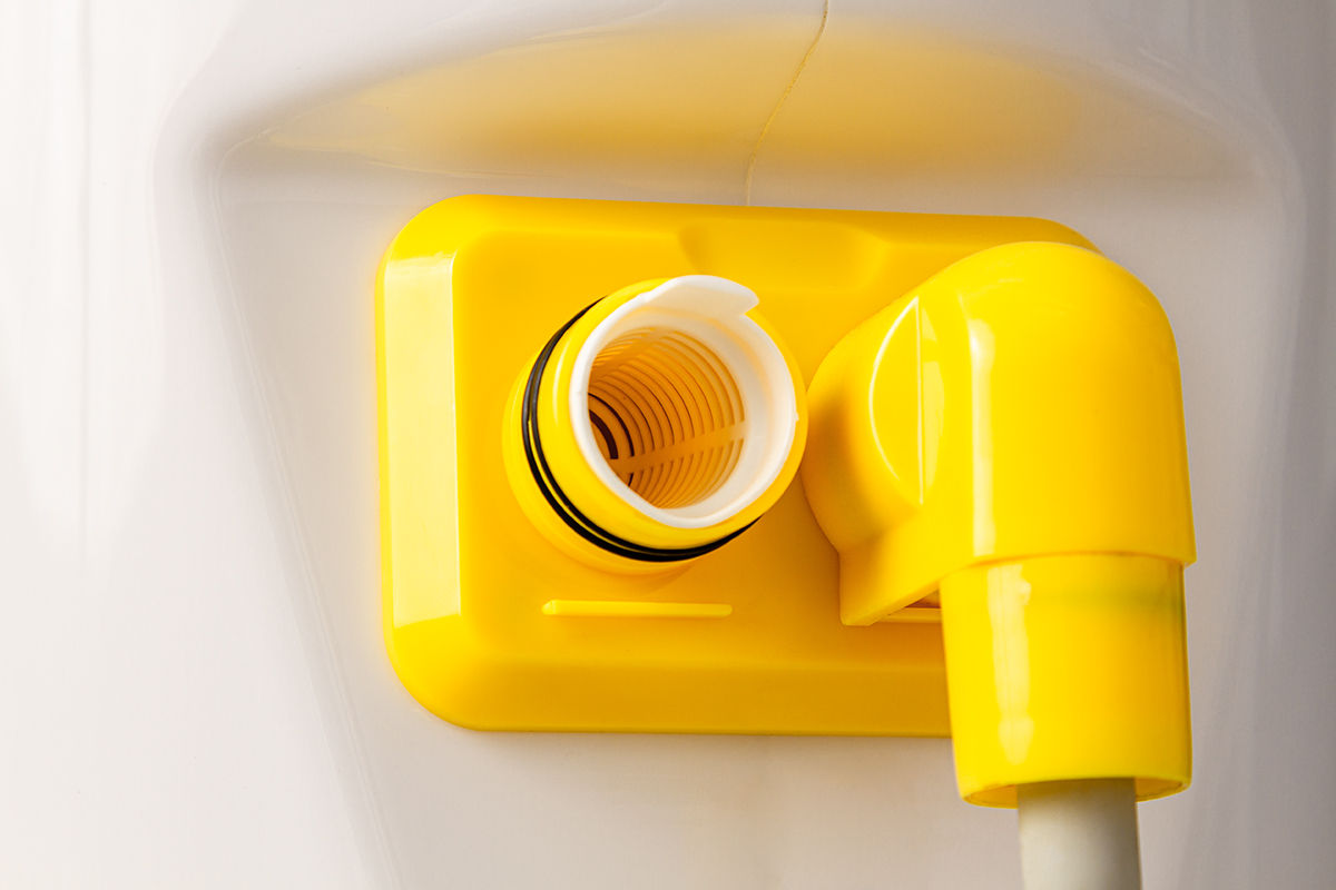 Safety M1 - стоматологическая установка с верхней подачей инструментов Safety M1 - стоматологическая установка с верхней подачей инструментов